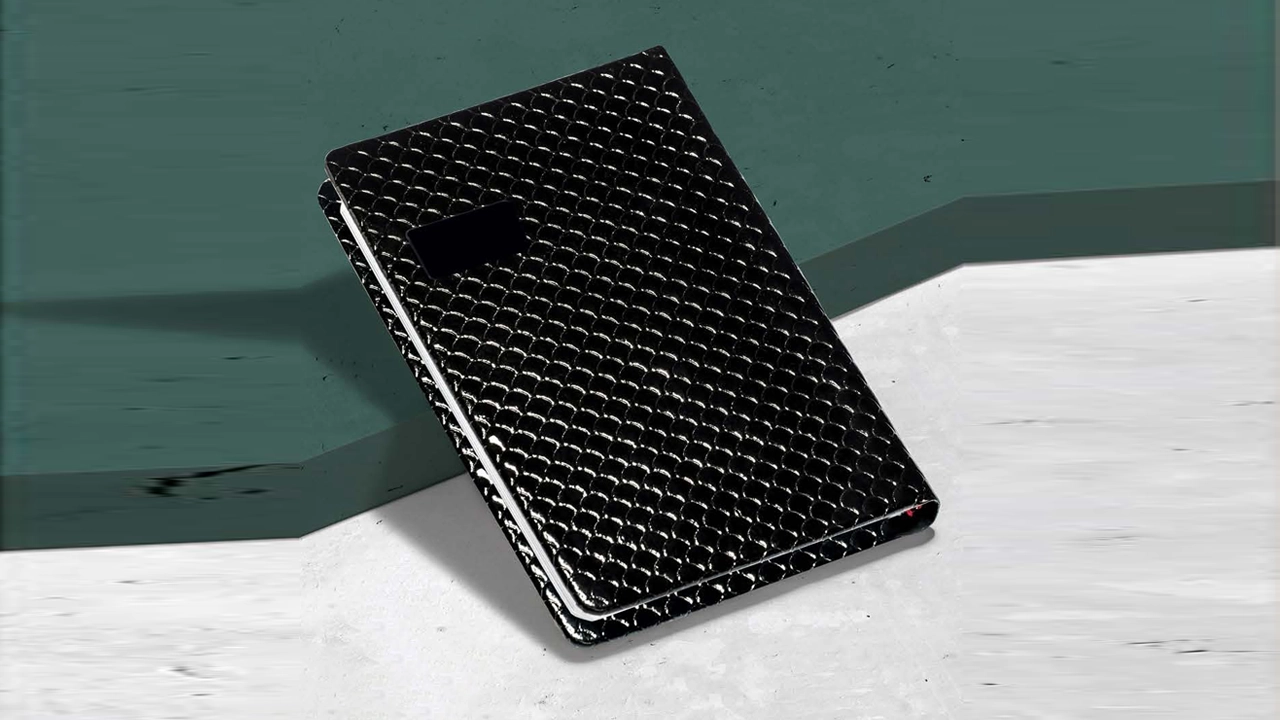 سررسید 1405 وزیری چرم نفیس پرواز